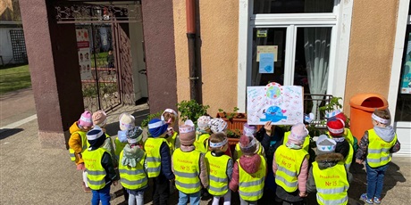 Wzięliśmy udział w Ogólnopolskiej Akcji Przedszkolak Maszeruje - Ziemię Ratuje
